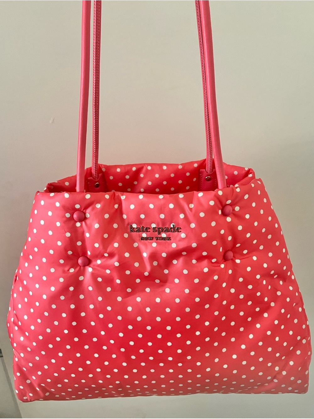 Kate Spade Everything Puffy
Dots Large Shoulder Tote